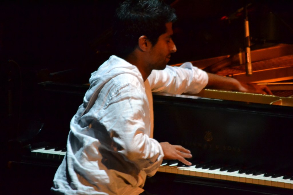 Pianist Belyamani.
