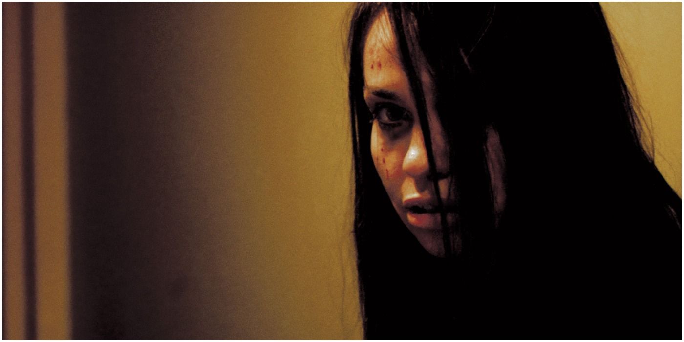 Inside-Beatrice-Dalle